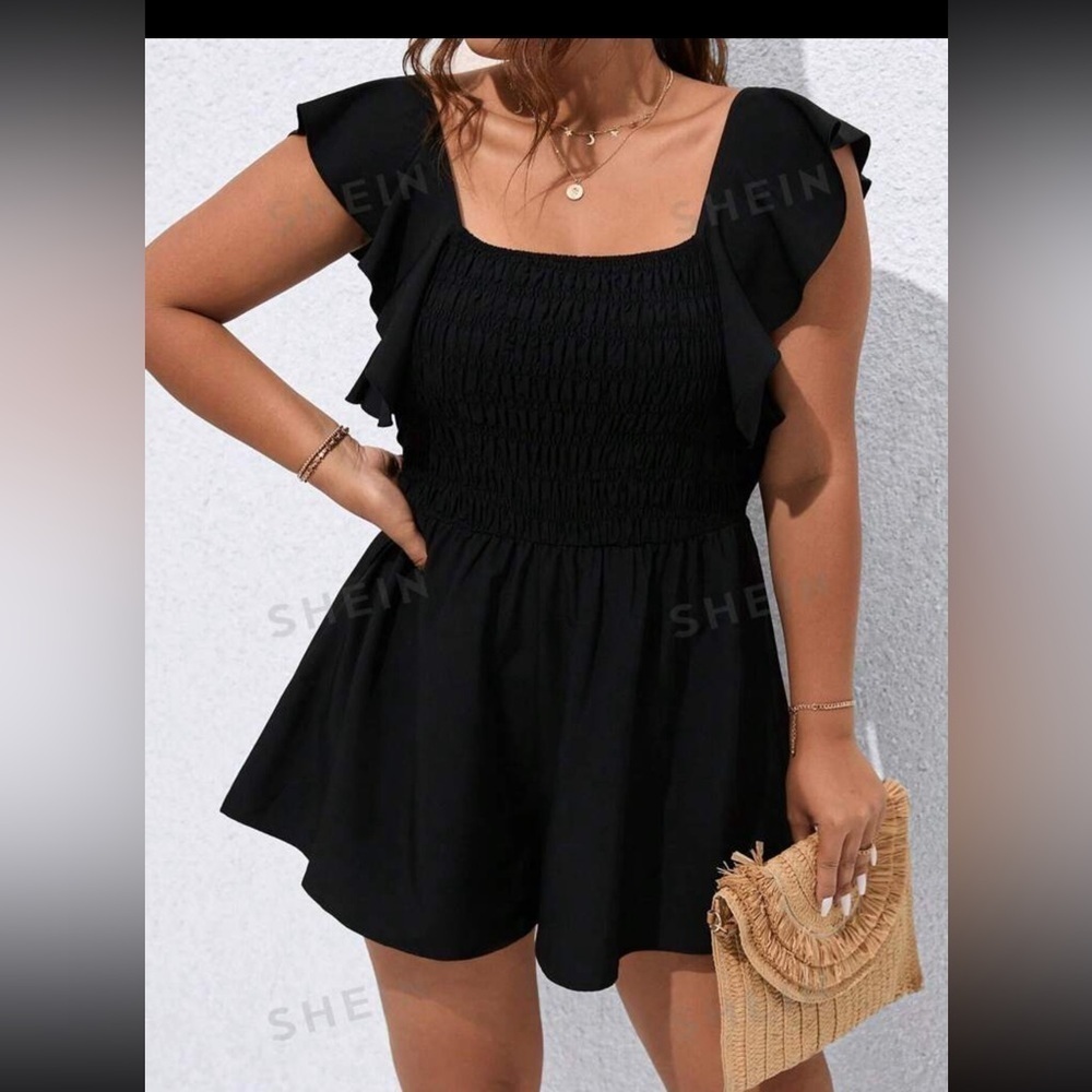SHEIN Curve 0XL Black Ruffle Sleeve Romper
